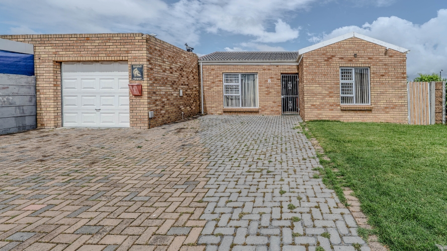3 Bedroom Property for Sale in Zonnendal Western Cape